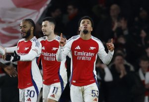 SỐC: Arsenal nhấn chìm Man City 5-1 ở Premier League